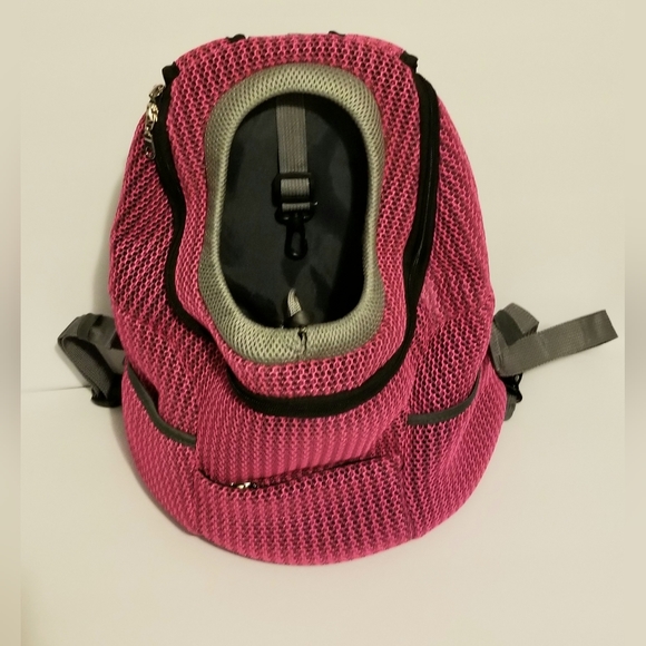 Soft sided Pet Backpack Carrier - Picture 3 of 12